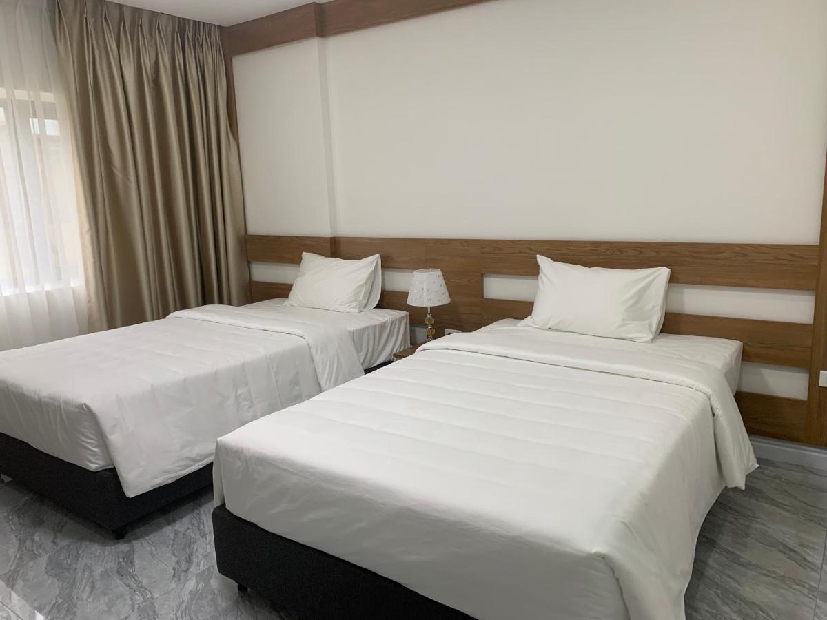 Dong Phuong Hotel Bao Loc Bagian luar foto